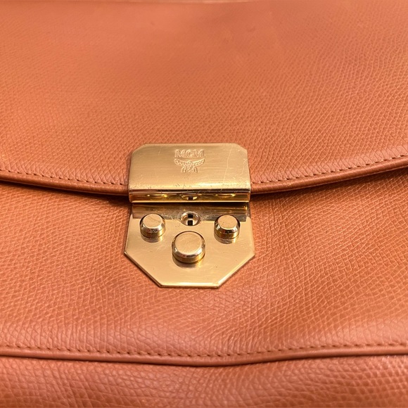 Pre-Loved Vintage MCM Leather Clutch / Wristlet - Picture 3 of 14